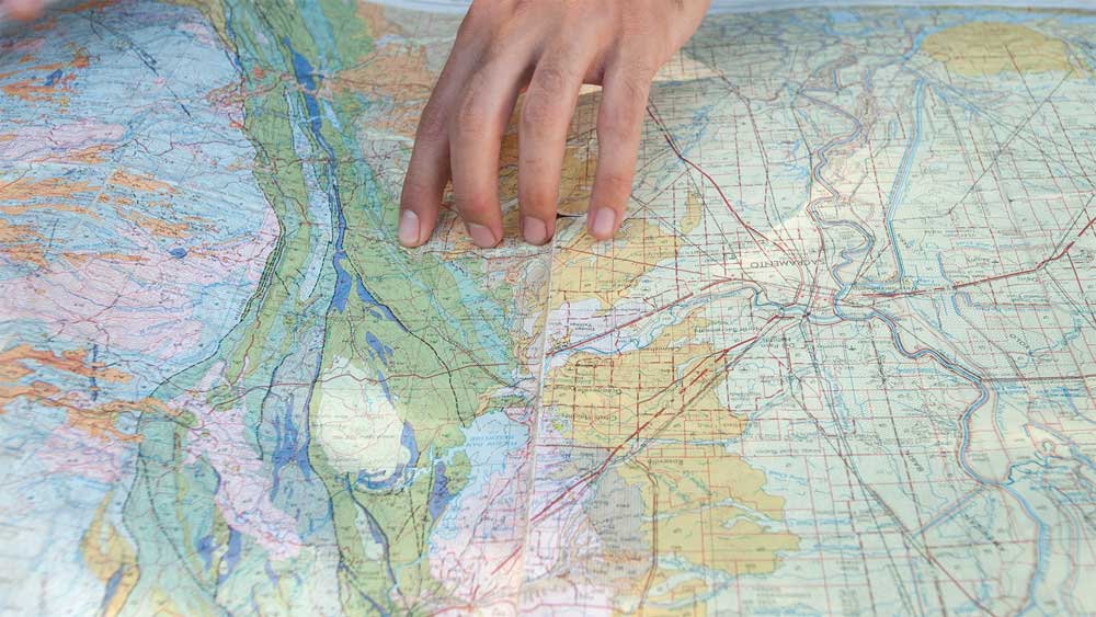 Navigating a map